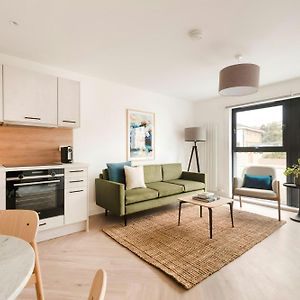 One-Bedroom Apartment Double Bed